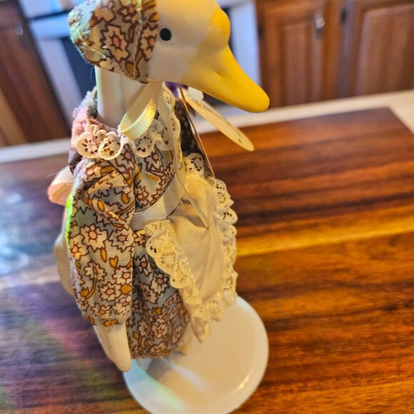 house of global arts hand painted authentically styled garments porcelain - Picture 2 of 8